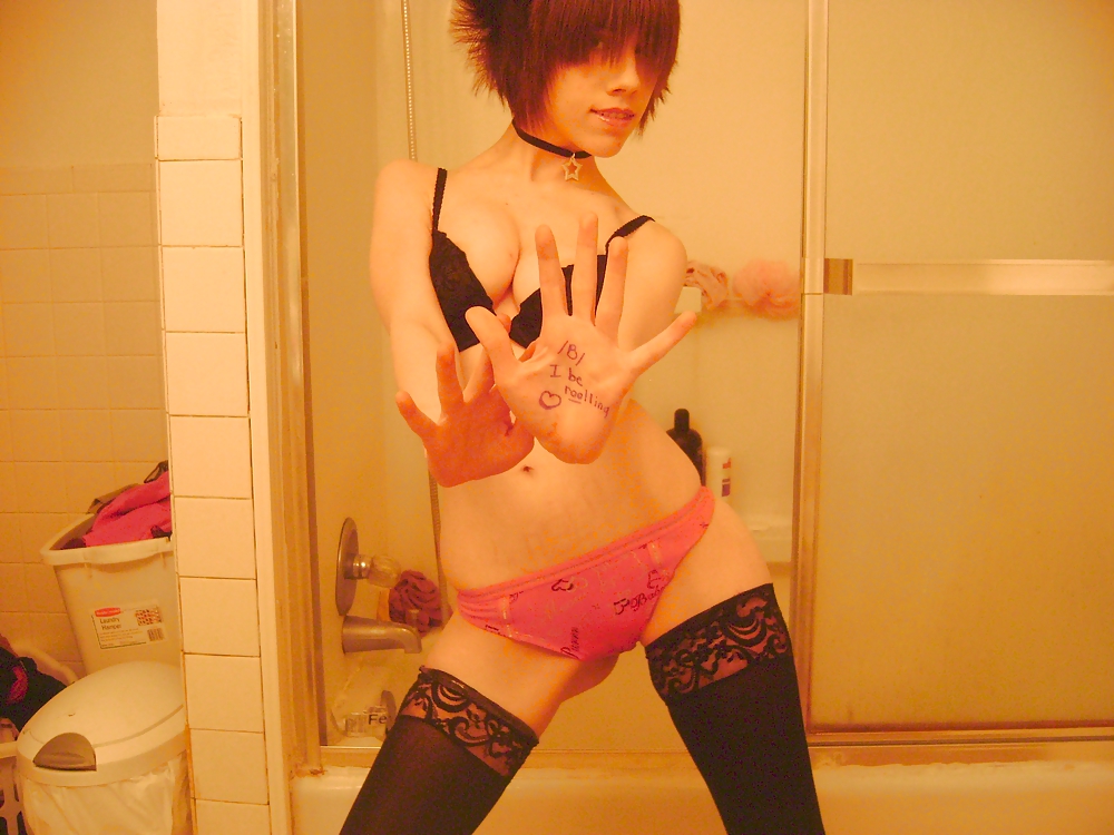 SelfSceneChan #8948011