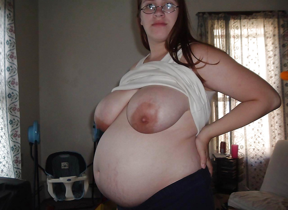 Amateur pregnant posers #5156364