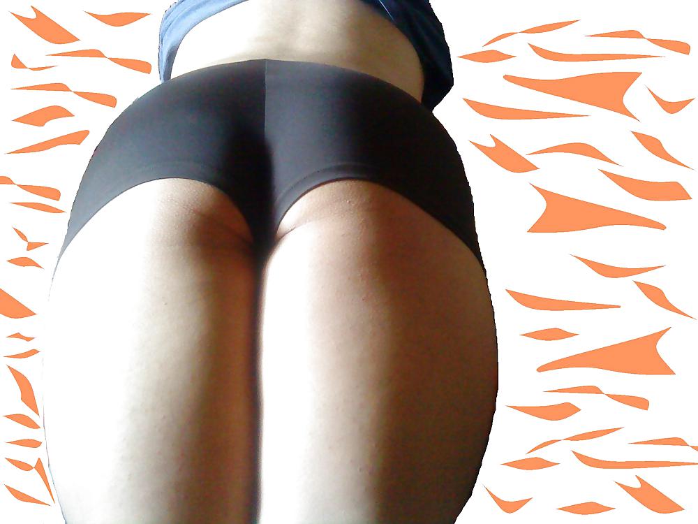 Pocas bragas
 #10865660