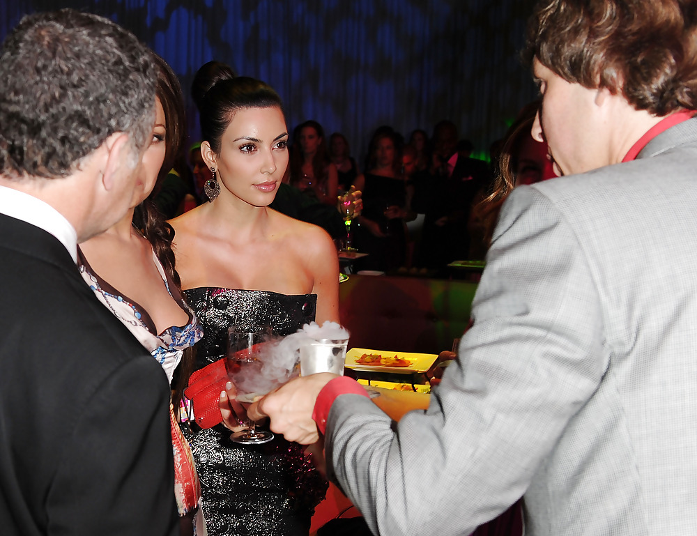 Kim Kardashian 38th Annual Fifi Awards in New York #2011270