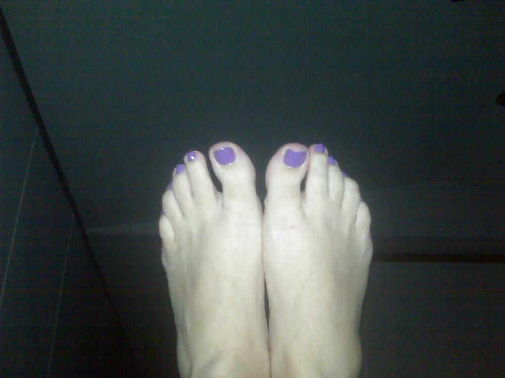 Commenta le mie foto di piedi di ragazze sexy
 #15446339