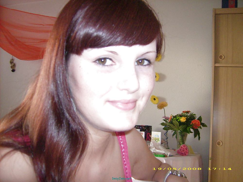 WER KENNT SIE ODER HAT MEHR? 19J. Erfurt Katrin #9353891