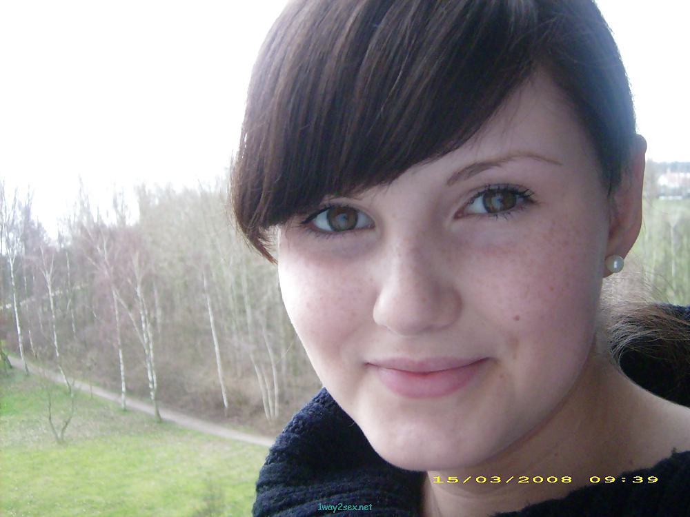 WER KENNT SIE ODER HAT MEHR? 19J. Erfurt Katrin #9353941