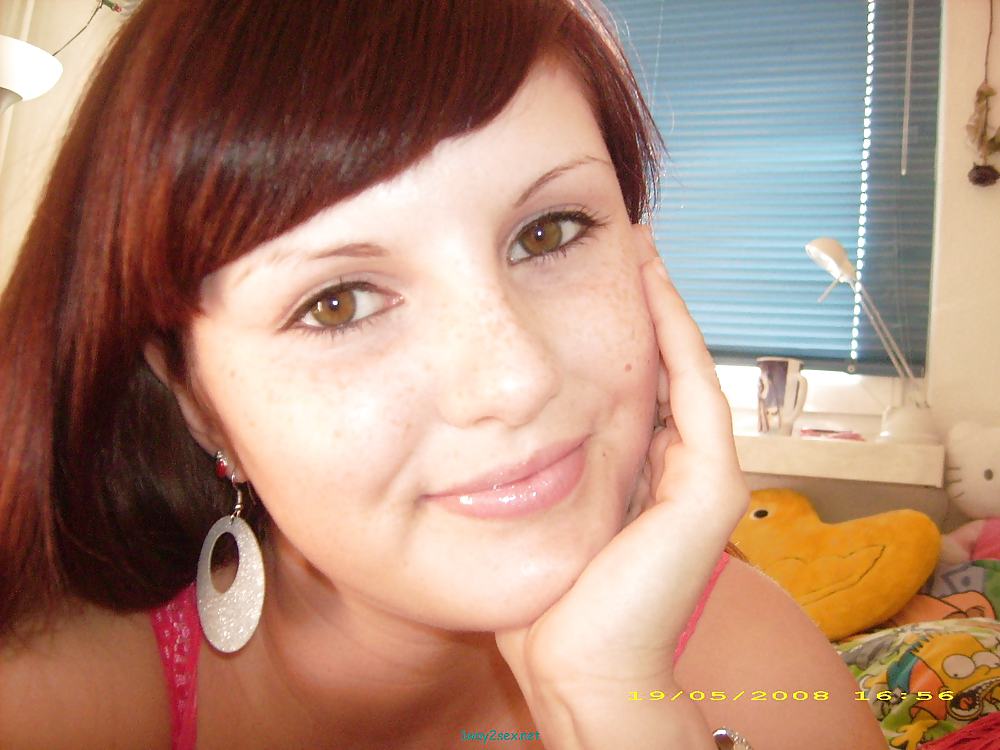 WER KENNT SIE ODER HAT MEHR? 19J. Erfurt Katrin #9353991