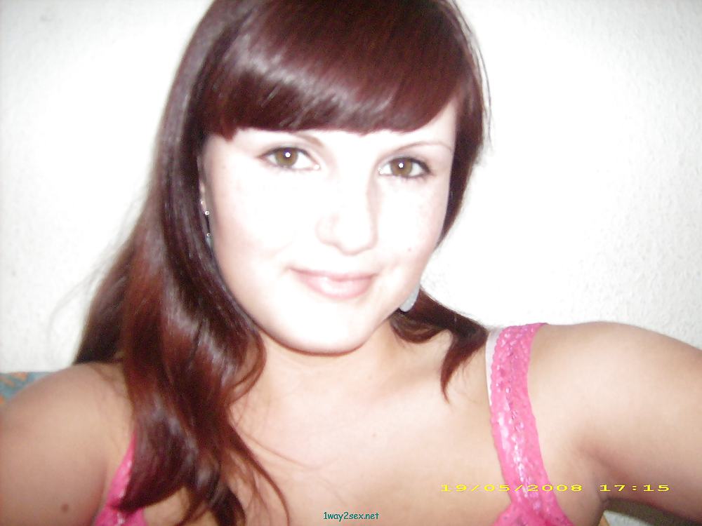 WER KENNT SIE ODER HAT MEHR? 19J. Erfurt Katrin #9354074