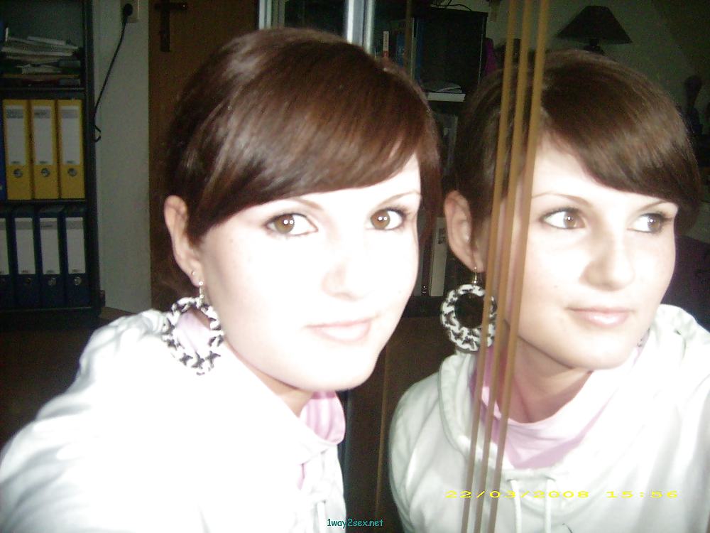 WER KENNT SIE ODER HAT MEHR? 19J. Erfurt Katrin #9354098