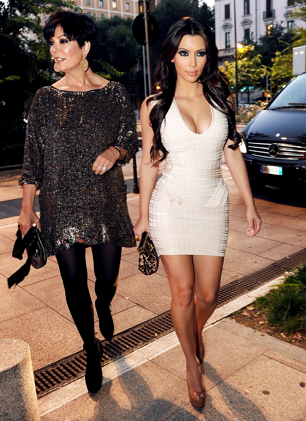 Kim Kardashian Spaltung Candids In Milan2 #2119422