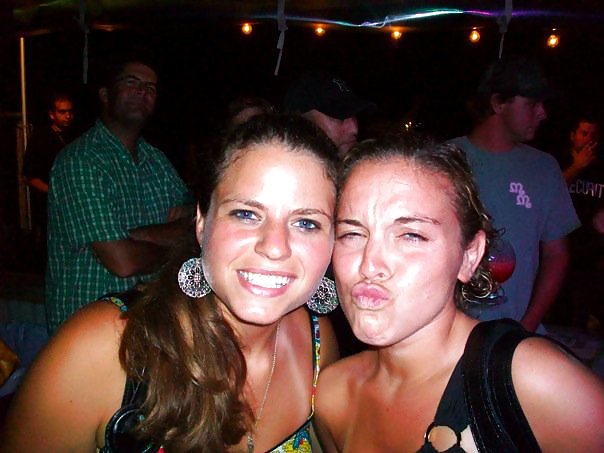 More of this Facebook slut with her chums #9319075