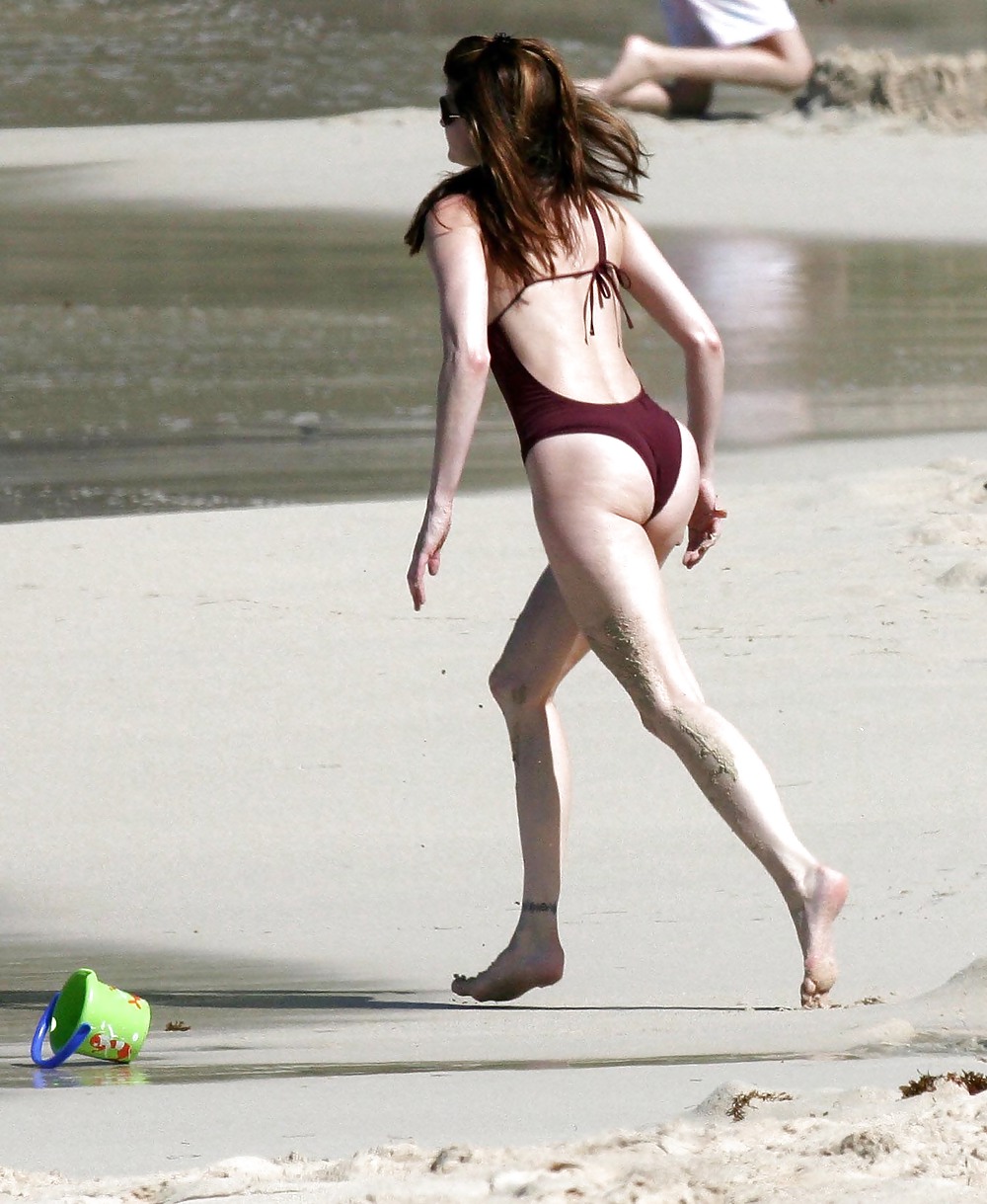 Stephanie seymour in bikini sulla spiaggia di flamands a st. barts
 #3542153