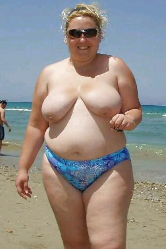 Traje de baño bikini sujetador bbw maduro vestido joven grande enorme 2
 #4606238