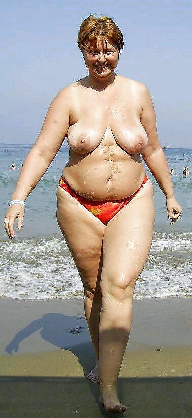 Traje de baño bikini sujetador bbw maduro vestido joven grande enorme 2
 #4606307