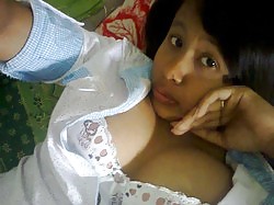 Gladis Aus Indonesien #19451933