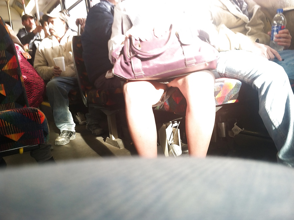 Ich Mag Zu Spähen (denver Bus Upskirts) #18776854