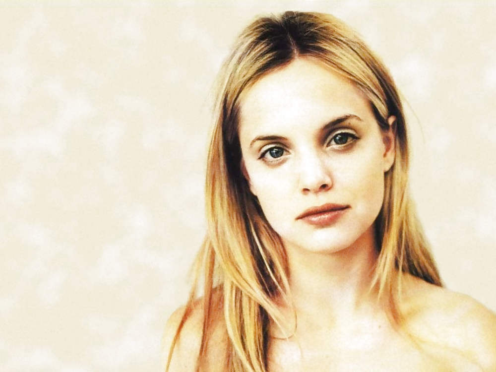 Mena Suvari Mega Collection 5 #13686240