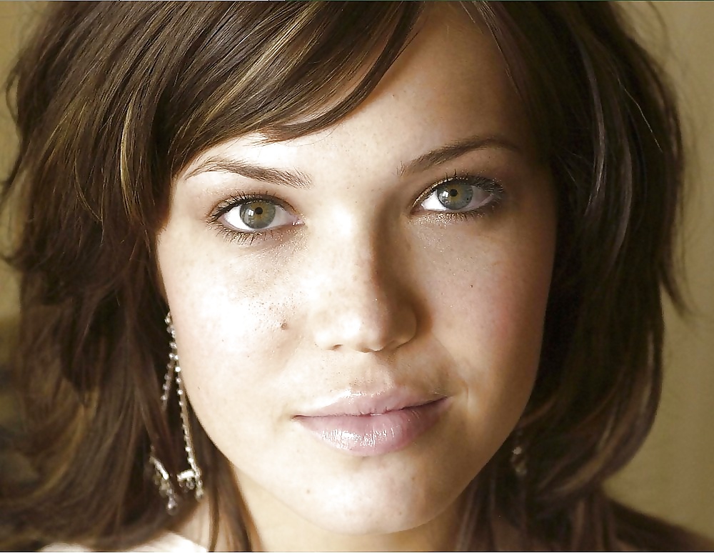 Mandy Moore