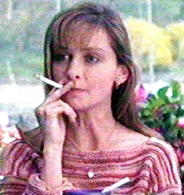 Calisia Flockhart Sweet smoking babe #6210706