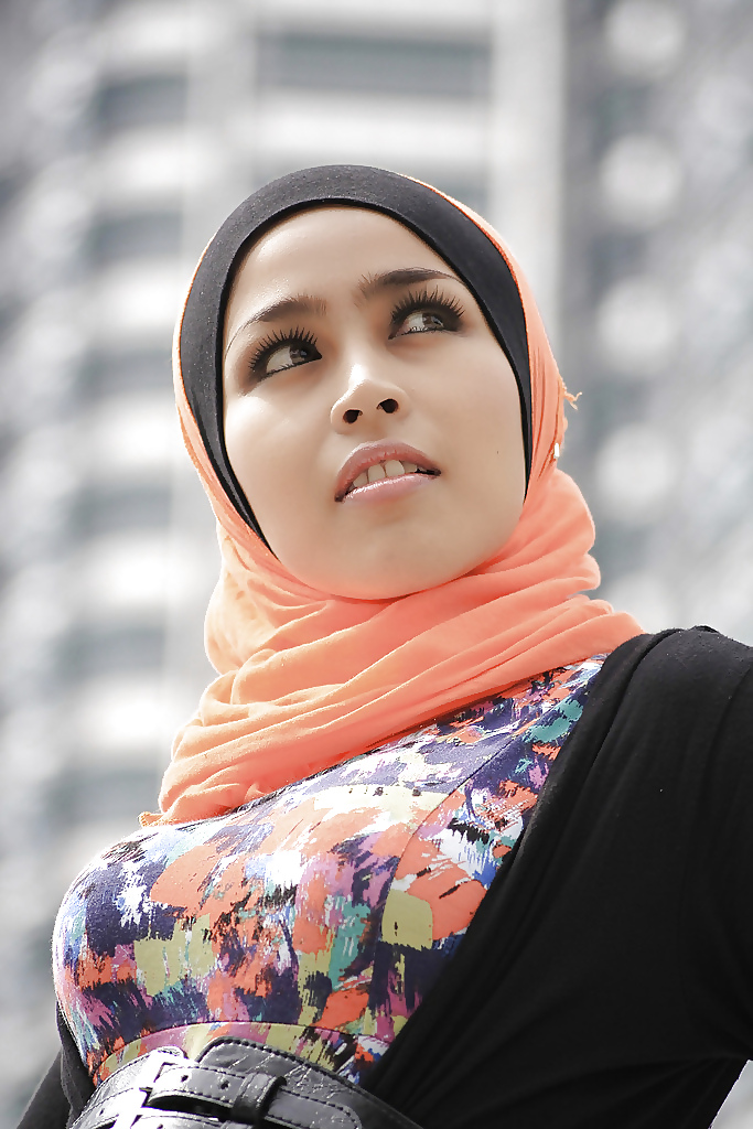 Turbanli hijab árabe, turco, asia desnuda - no desnuda 12
 #17472733