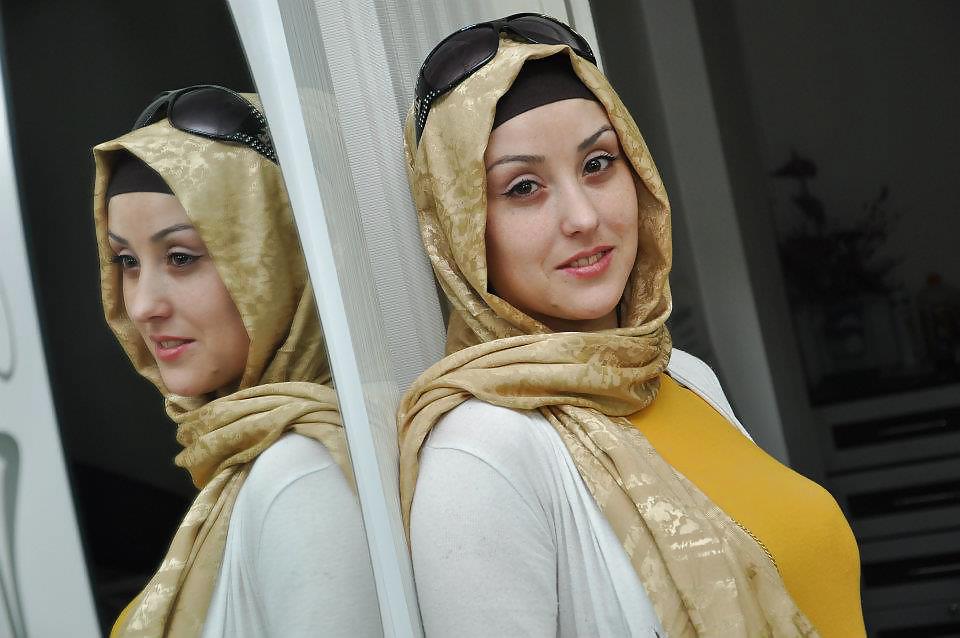 Türkisch Arabischen Turban-Hijab Gemischt Gesicht #17089866