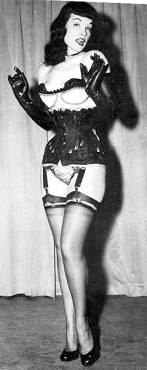 Betty Page 1 #8810324