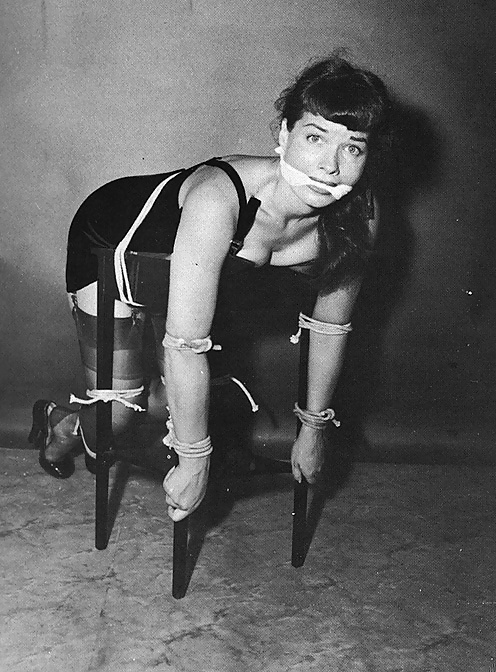 Betty Page 1 #8810506