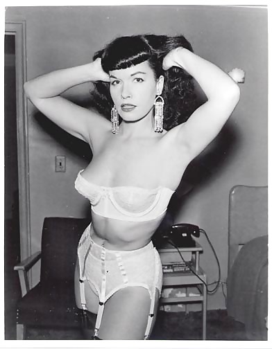 Betty Page 1 #8810684