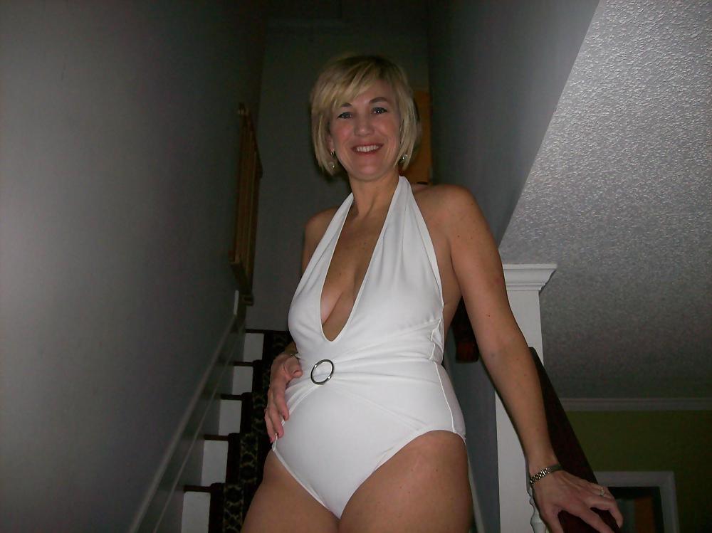 FANTASTIC MILF - SEXY AND HOT V #9629909