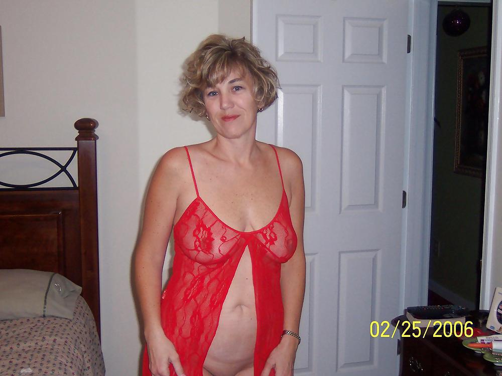 FANTASTIC MILF - SEXY AND HOT V #9630011