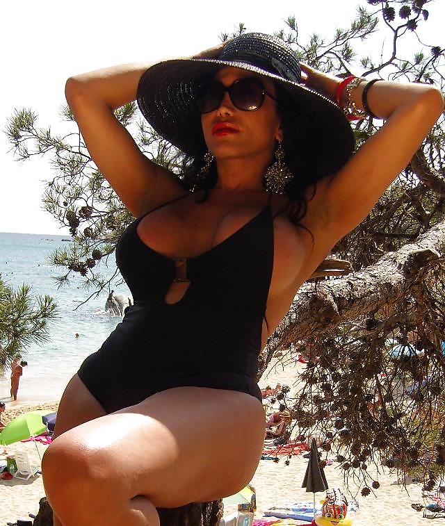 ALEXANDRA BITTENCOURT #9675181