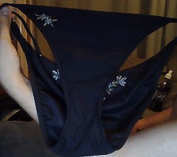 Bikini de los amigos prima de fumar olla caliente
 #9377068