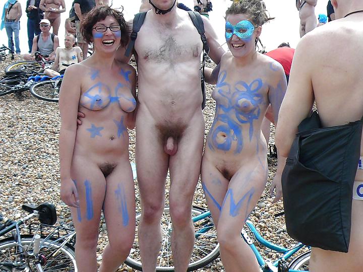 Donne nude dipinte in pubblico galleria fetish 14
 #17660399