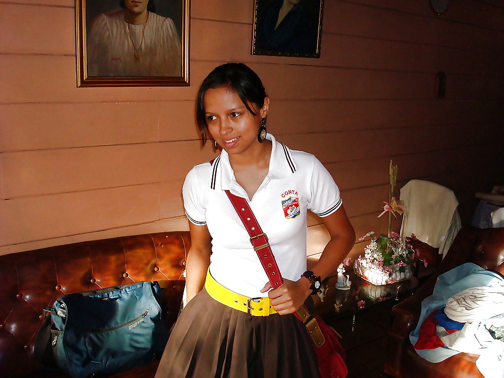 Amatrice habillees et sexy 04
 #6904720