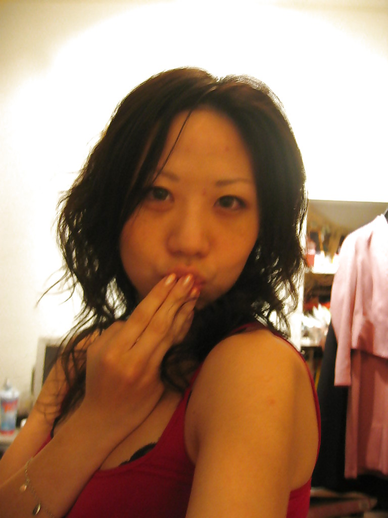 Amatrice habillees et sexy 04
 #6904742