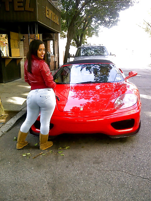 Amatrice habillees et sexy 04
 #6904847