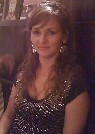 Amatrice habillees et sexy 04
 #6904850