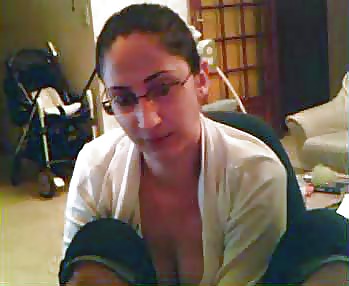 Amatrice habillees et sexy 04
 #6904975