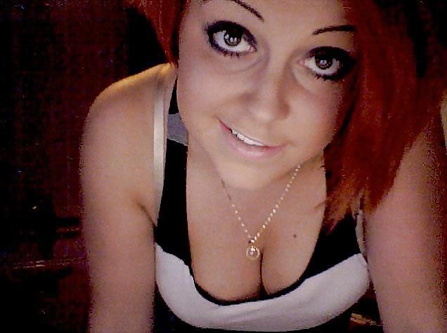 Amatrice habillees et sexy 04
 #6905045