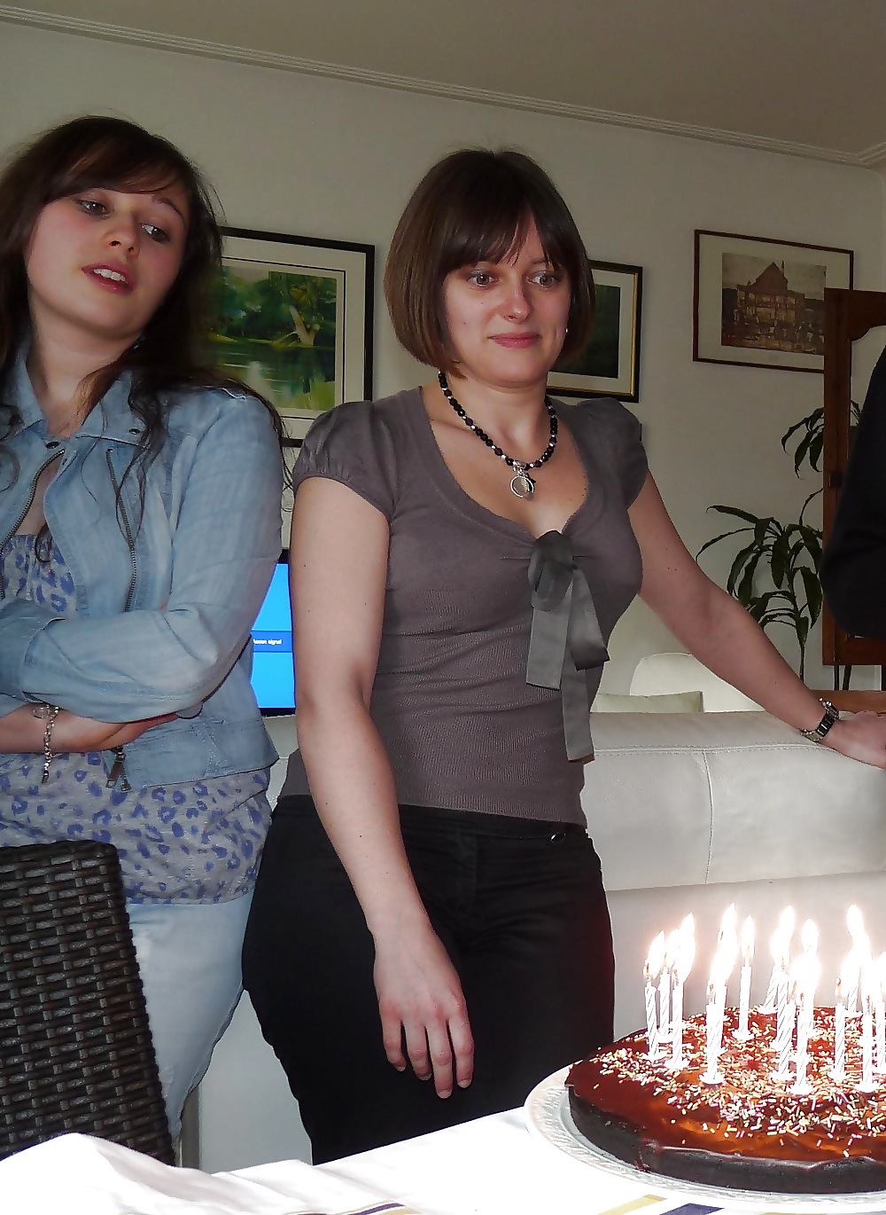 Amatrice habillees et sexy 04
 #6905070