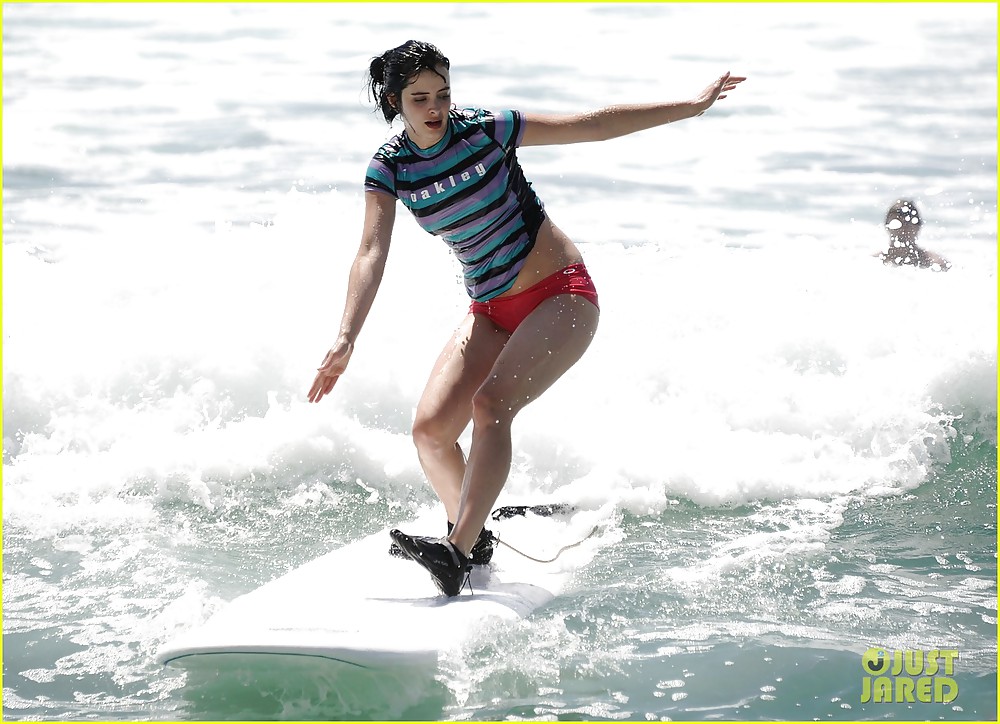 Krysten Ritter collection  #14647800