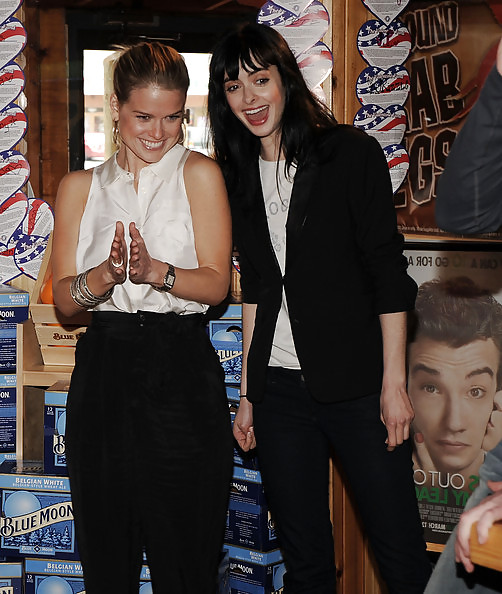 Krysten Ritter collection  #14647894