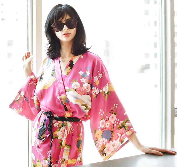 Krysten Ritter collection  #14648588