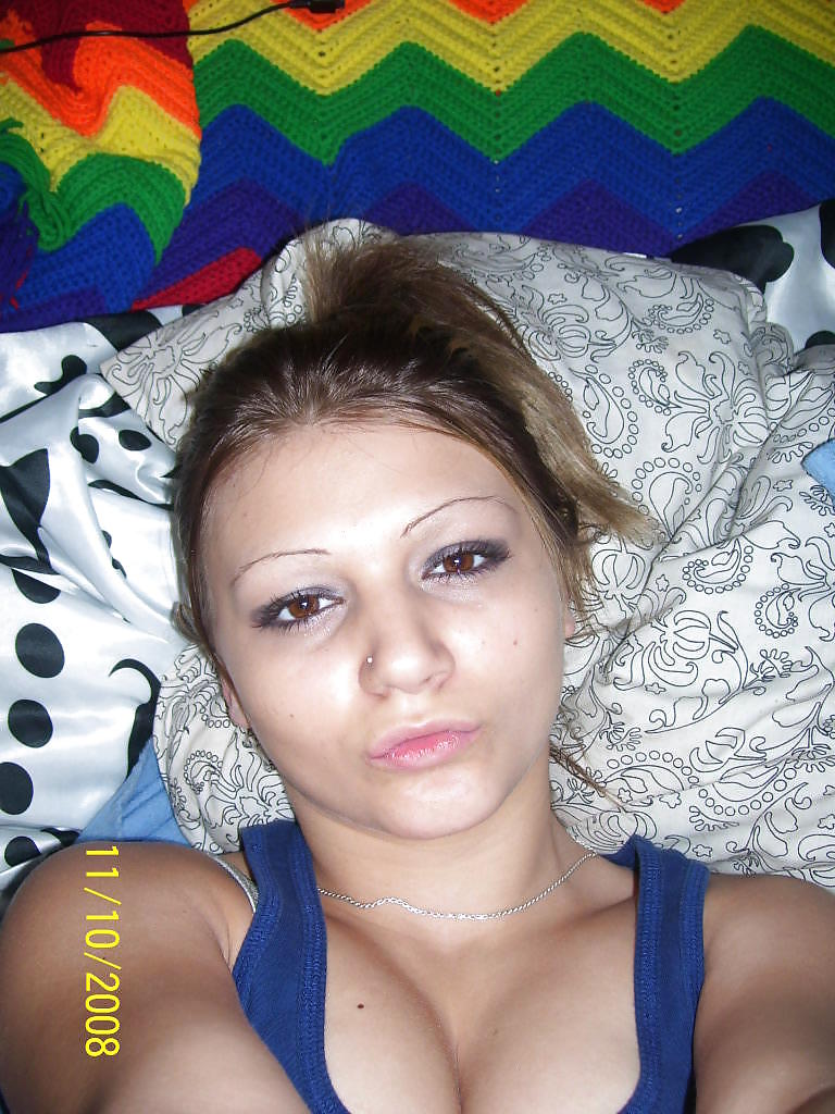 AMATEUR JULIA SHOWING OFF #1777745