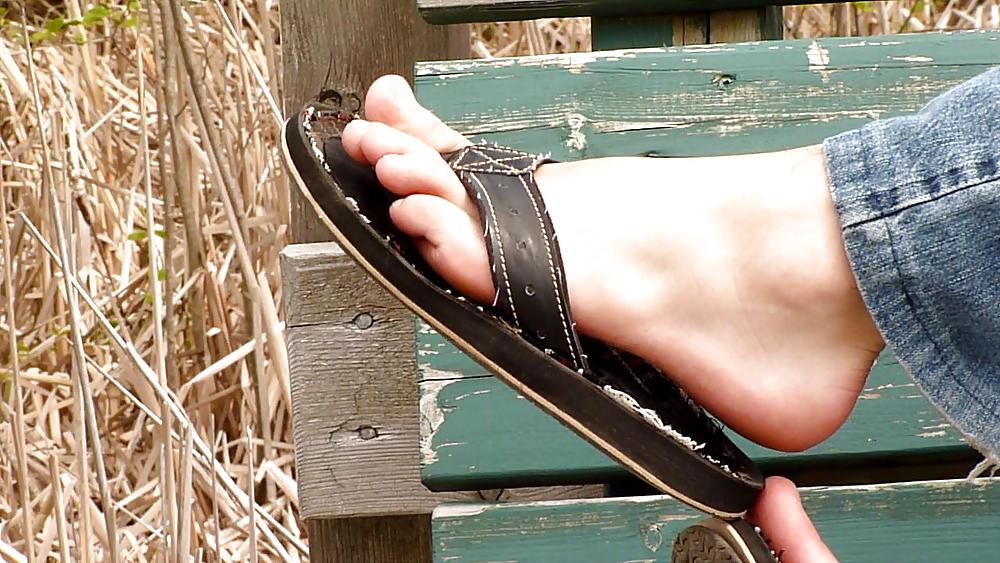 Feet #4050424