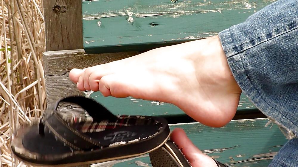 Feet #4050462