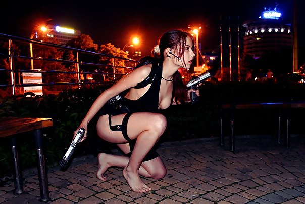 Nude Lara Croft Cosplay #11686603