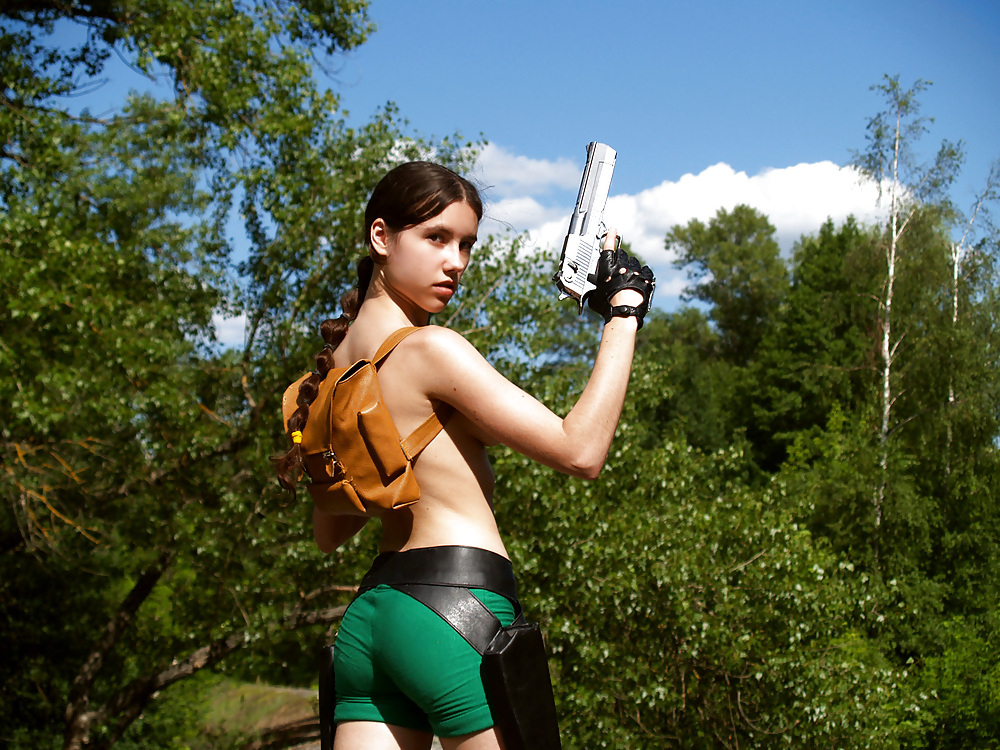 Nudo lara croft cosplay
 #11687745