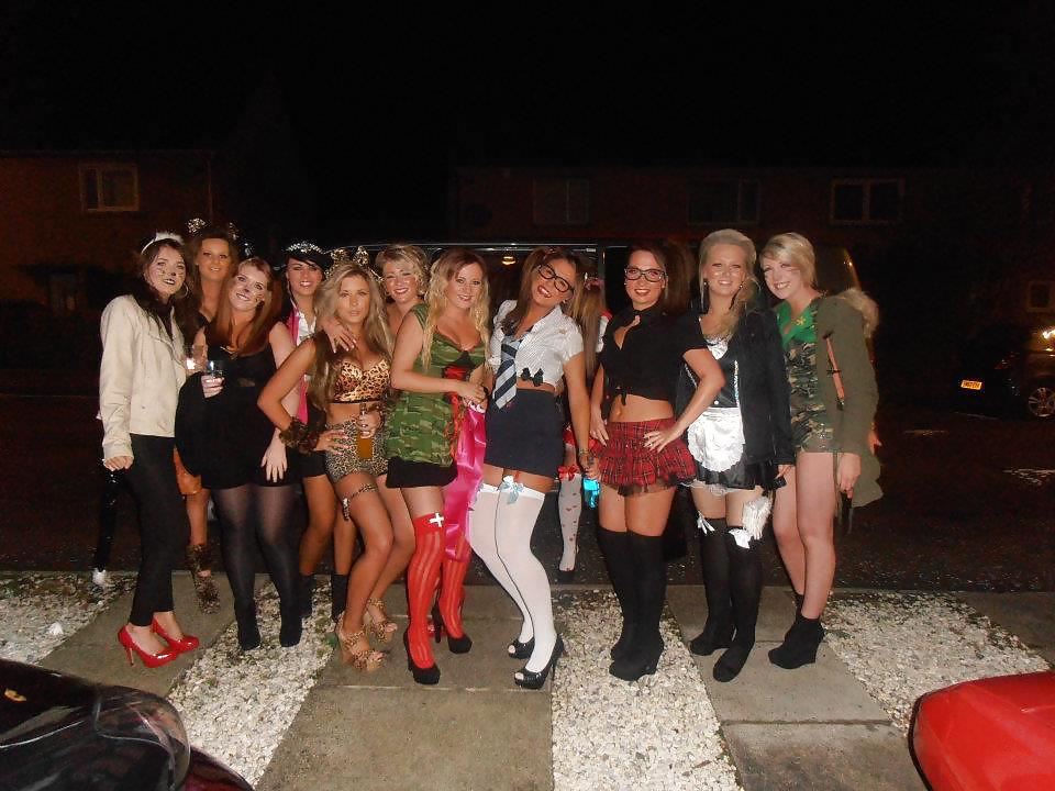 Hot babes 4 #9852931