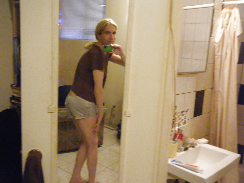 Nuevos pantalones cortos para transexual caliente
 #2013551
