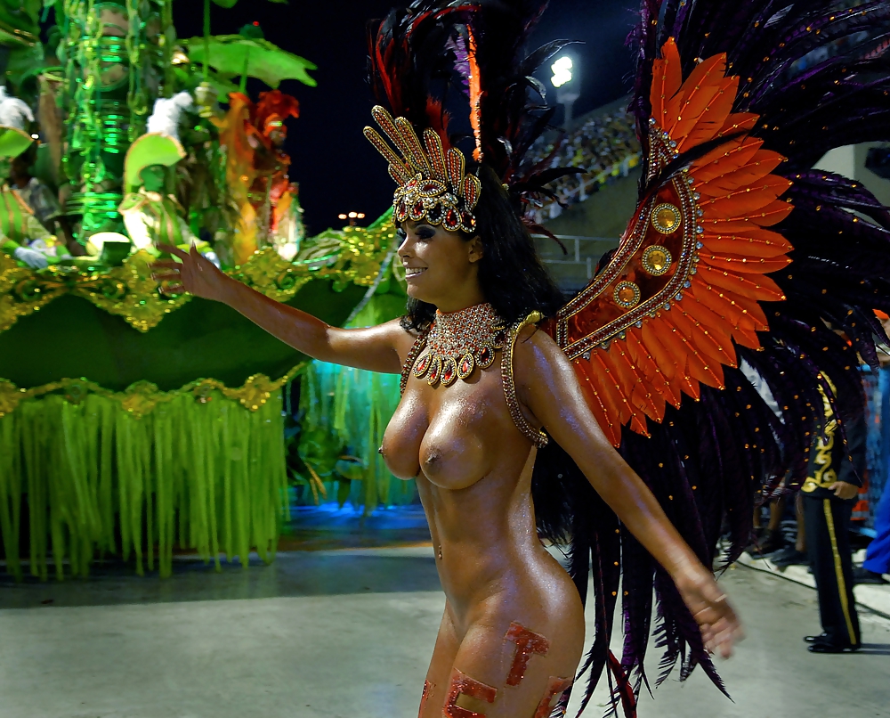 Nude rio carnaval
 #18613529