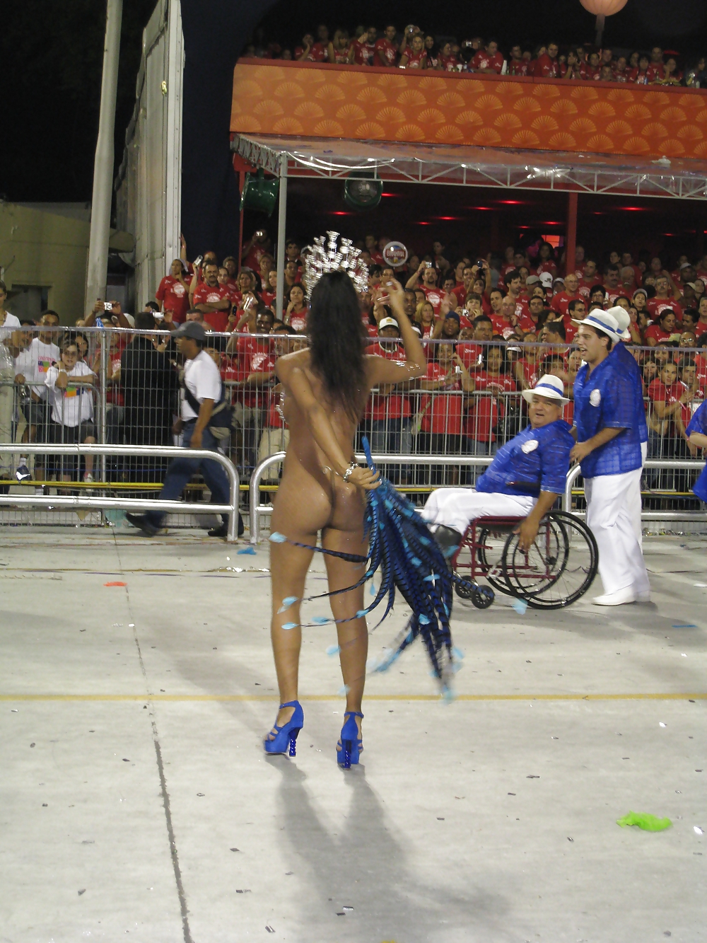 Nude rio carnaval
 #18613732