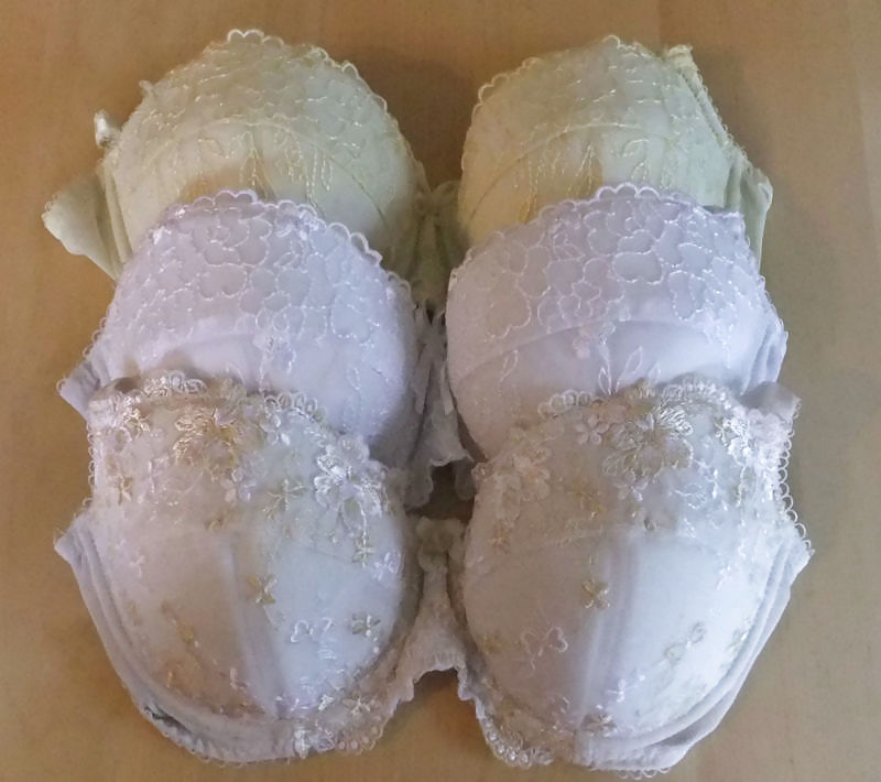 Teen bra only Acups